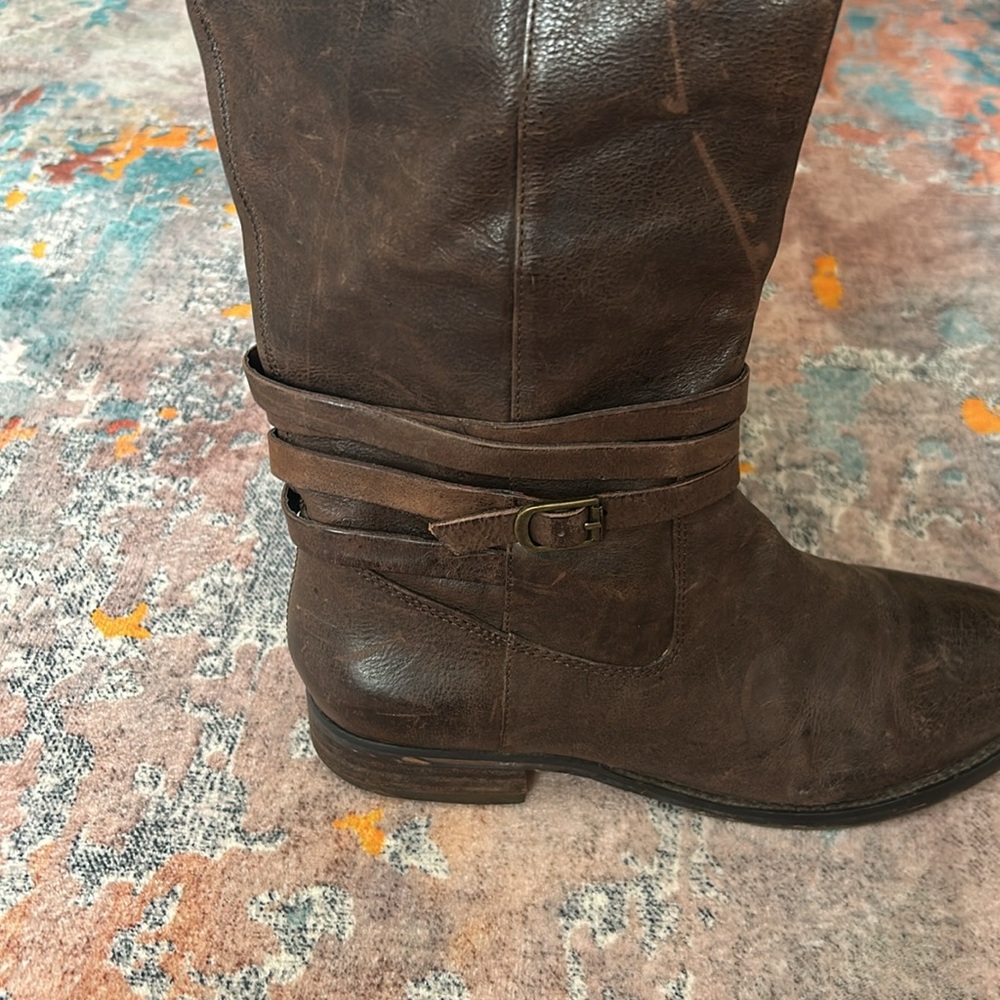 Arturo Chiang Distressed Brown Leather Riding Boots - Picture 4 of 9